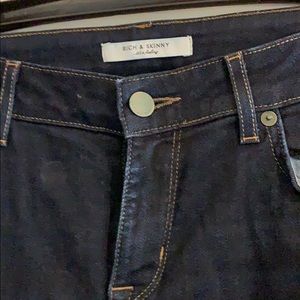 Rich & Skinny low rise Jean, dark wash